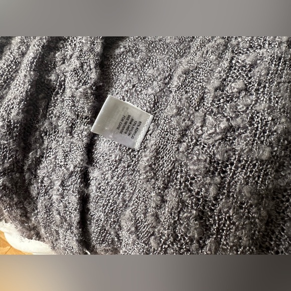 Cardigan - Picture 3 of 3